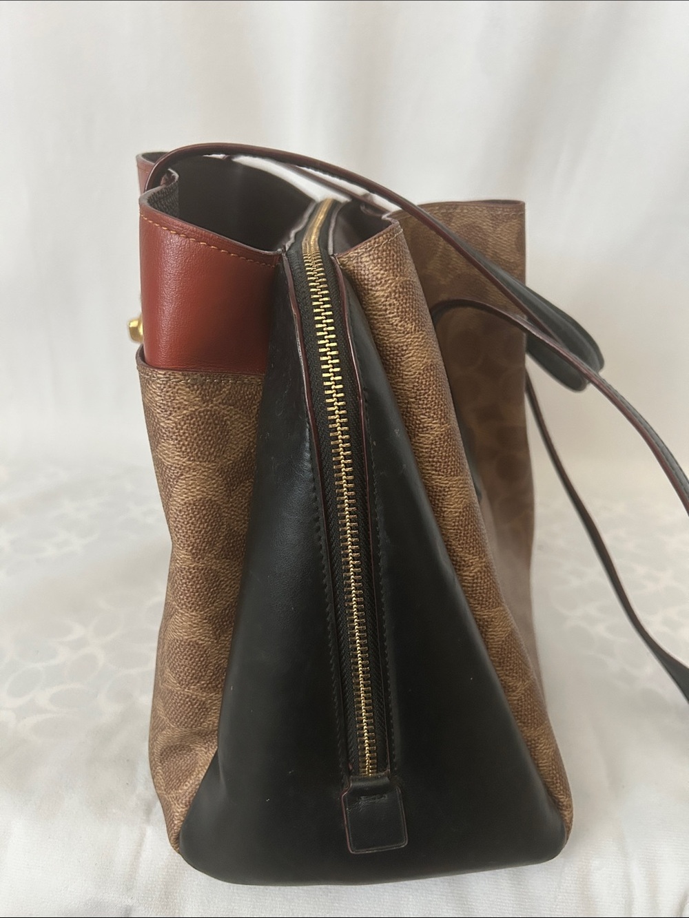 Coach Lora Color-block Tan/Rust Leather Signature Logo Carryall Tote Bag Purse 👜 - Picture 4 of 16